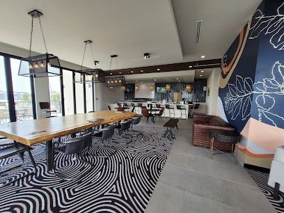 Eldora at The Elm - Rooftop Bar & Lounge
