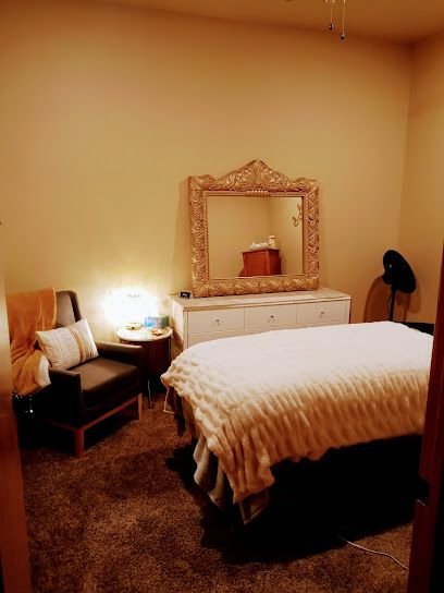 Luxura Massage