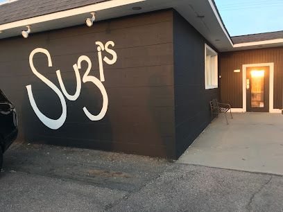 Suzi's Bar & Grill