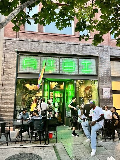 Alibi Bar & Place