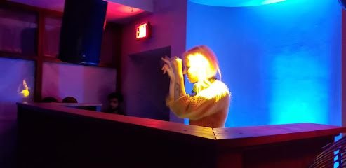 Bassment Charlotte