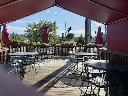 Roadhouse Bar & Grill