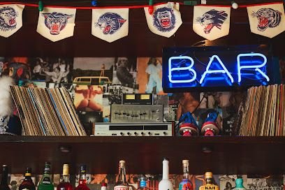 Schmitty's West Hollywood