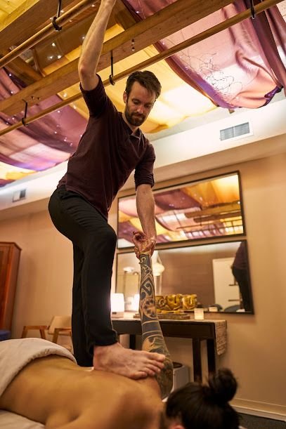 Aloft Massage