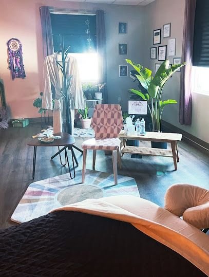 Lazy Daisy Therapeutic Massage